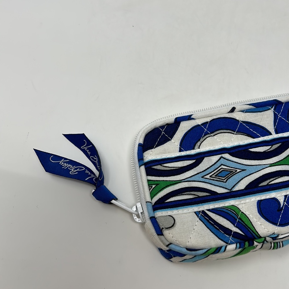 Vera Bradley Blue & White Change Purse Excellent Condition - Picture 7 of 10